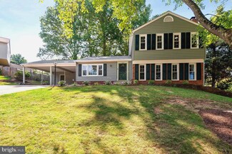6003 Kerrwood St, Burke, VA 22015