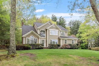 110 Fifers Ln, Boxborough, MA 01719