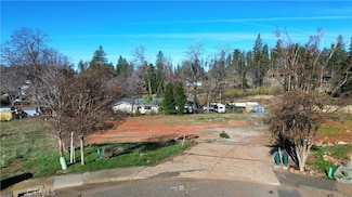 1663 Sweetbriar Ln, Paradise, CA 95969