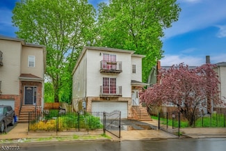 40-42 Hinsdale Place, Newark, NJ 07104