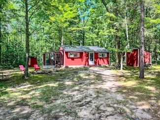 5591 E Haskell Lake Rd, Harrison, MI 48625