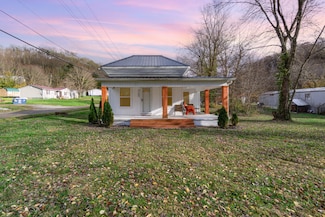 2768 Kentucky 198, Stanford, KY 40484