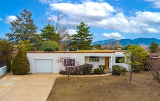 223 Sereno Dr, Santa Fe, NM 87501