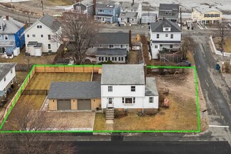 51 Fox Hill Rd, Nahant, MA 01908