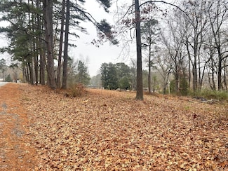 2211 S Chatfield Rd, Tull, AR 72015