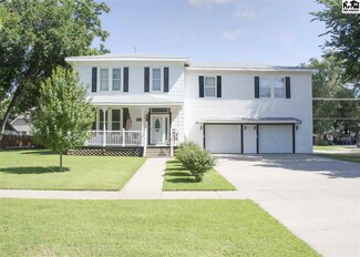 208 E Main St, Sterling, KS 67579
