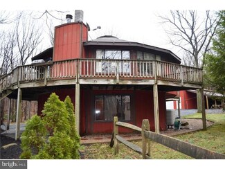 27 Flagstaff Rd, Jim Thorpe, PA 18229