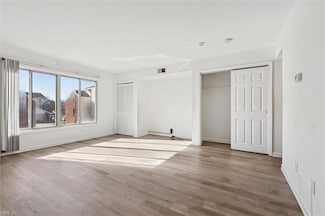 6 Pacific Dr Unit 1, Hampton, VA 23666