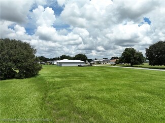 7151 Golf Club Dr, Sebring, FL 33876