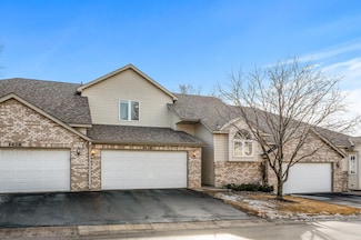 1426 McAndrews Rd E Unit 30, Burnsville, MN 55337