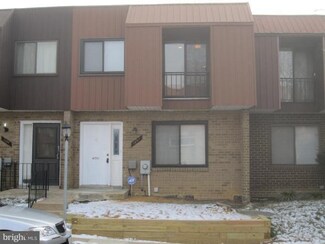 1207 42nd St SE Unit 39, Washington, DC 20020