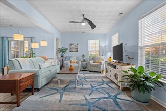 2173 Humphreys Dr, Suffolk, VA 23435