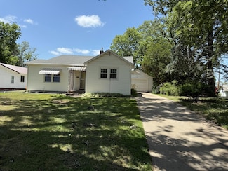 404 Edwards St, Emerson, IA 51533