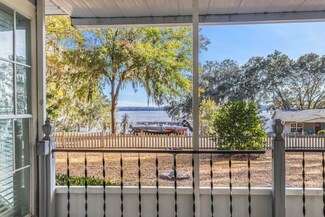 986 Drake Acres Rd, Quincy, FL 32351