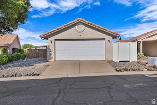 1360 E Telegraph St Unit 14, Washington, UT 84780