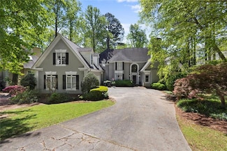 105 Grogans Lake Dr, Atlanta, GA 30350