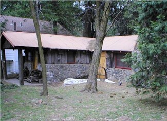 21847 E Buckthorne Dr, Crestline, CA 92325