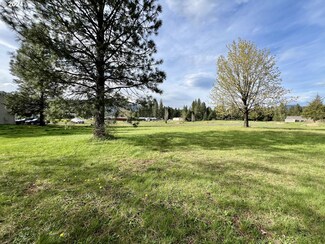 16 Taryn Ct Unit 2, Whitesalmon, WA 98672
