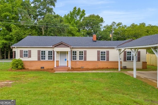 1575 Bowersville St, Royston, GA 30662