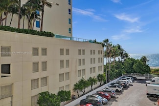 5005 Collins Ave Unit 424, Miami Beach, FL 33140