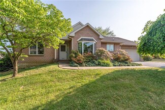 1604 Sunset Dr, Whitehall, PA 18052