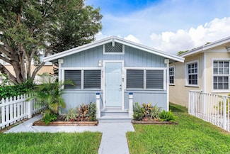 409 S M St, Lake Worth, FL 33460