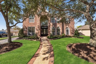 2907 Fallscreek Ct, Pearland, TX 77584