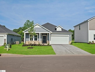 1636 Erindale Dr, Wellford, SC 29385