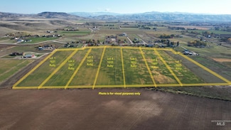 1631 Ruby Ln, Emmett, ID 83617