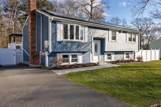 19 Hal Ave, Brockton, MA 02301