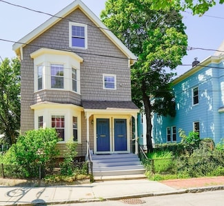 31 Rockingham St Unit 33, Cambridge, MA 02139