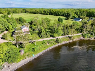 14 Adams Landing Rd, Grand Isle, VT 05458