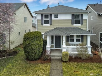 1811 Cadborough Ln, Dupont, WA 98327