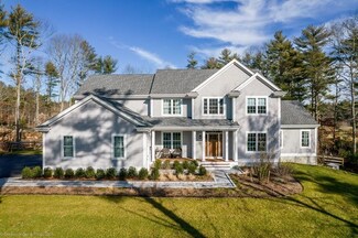 2 High Ridge Dr, Mattapoisett, MA 02739