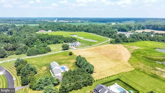 28928 Jennings Rd, Easton, MD 21601