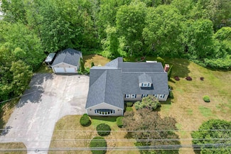 212 W Main St, Hillsborough, NH 03244