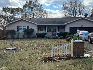403 Victoria Dr, Horseshoe Bend, AR 72512