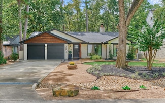 49 N Deerfoot Cir, Spring, TX 77380