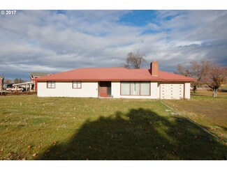 46601 Mission Rd, Pendleton, OR 97801