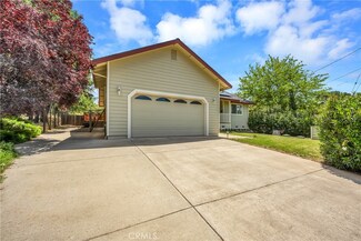17180 Squirrelhill Rd, Hidden Valley Lake, CA 95467