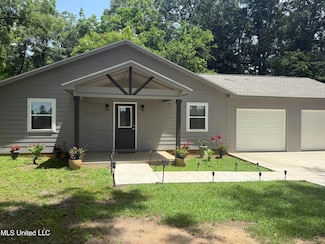 1228 Weeks, Lucedale, MS 39452