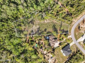 3517 High Cliff Rd, Southport, FL 32409