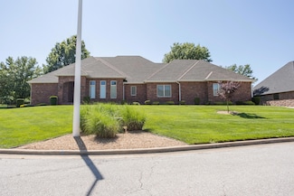 8326 Shinnecock Dr, Nixa, MO 65714