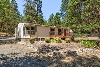 1060 Walker Rd, Grants Pass, OR 97527