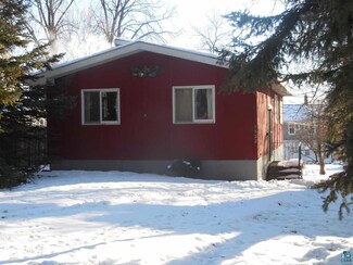 1522 E 5th St, Duluth, MN 55812