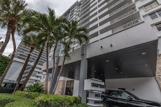 5825 Collins Ave Unit 2E, Miami Beach, FL 33140