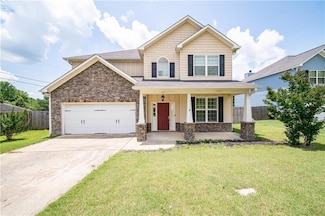 165 Wellman Dr, Phenix City, AL 36867