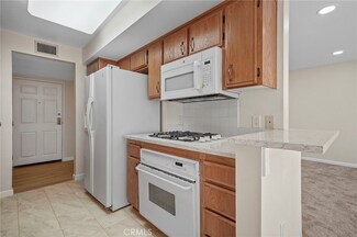 4501 Cedros Ave Unit 218, Sherman Oaks, CA 91403