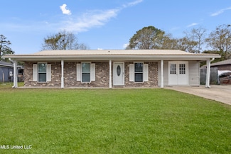 103 Grand Teton Dr, Ocean Springs, MS 39564