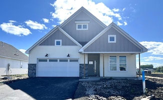 7665 Swan St, Lino Lakes, MN 55038